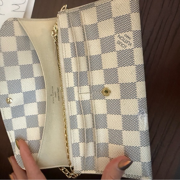 Authentic Louis Vuitton Damier Azur Emilie Wallet on unbranded chain - Picture 5 of 16